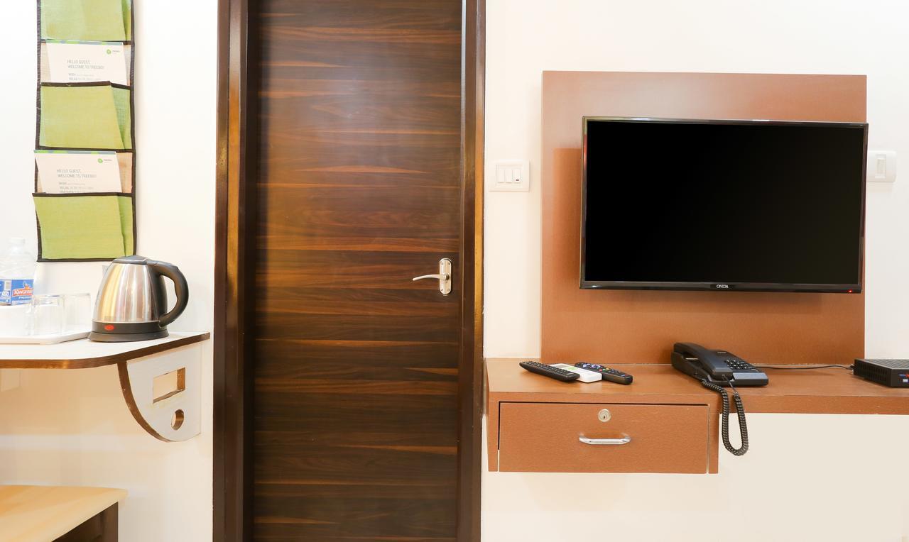 Itsy Hotels Worldtree Bellandur Bangalore Ngoại thất bức ảnh