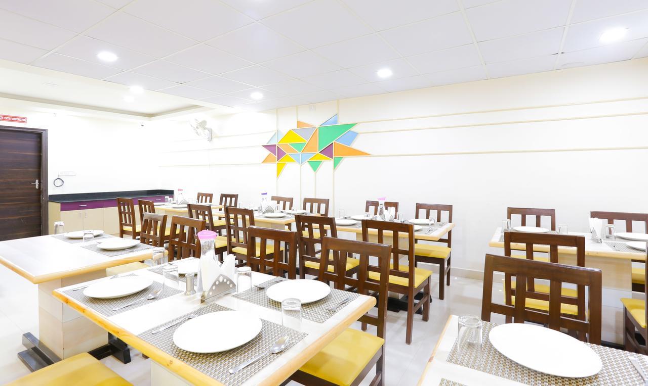 Itsy Hotels Worldtree Bellandur Bangalore Ngoại thất bức ảnh