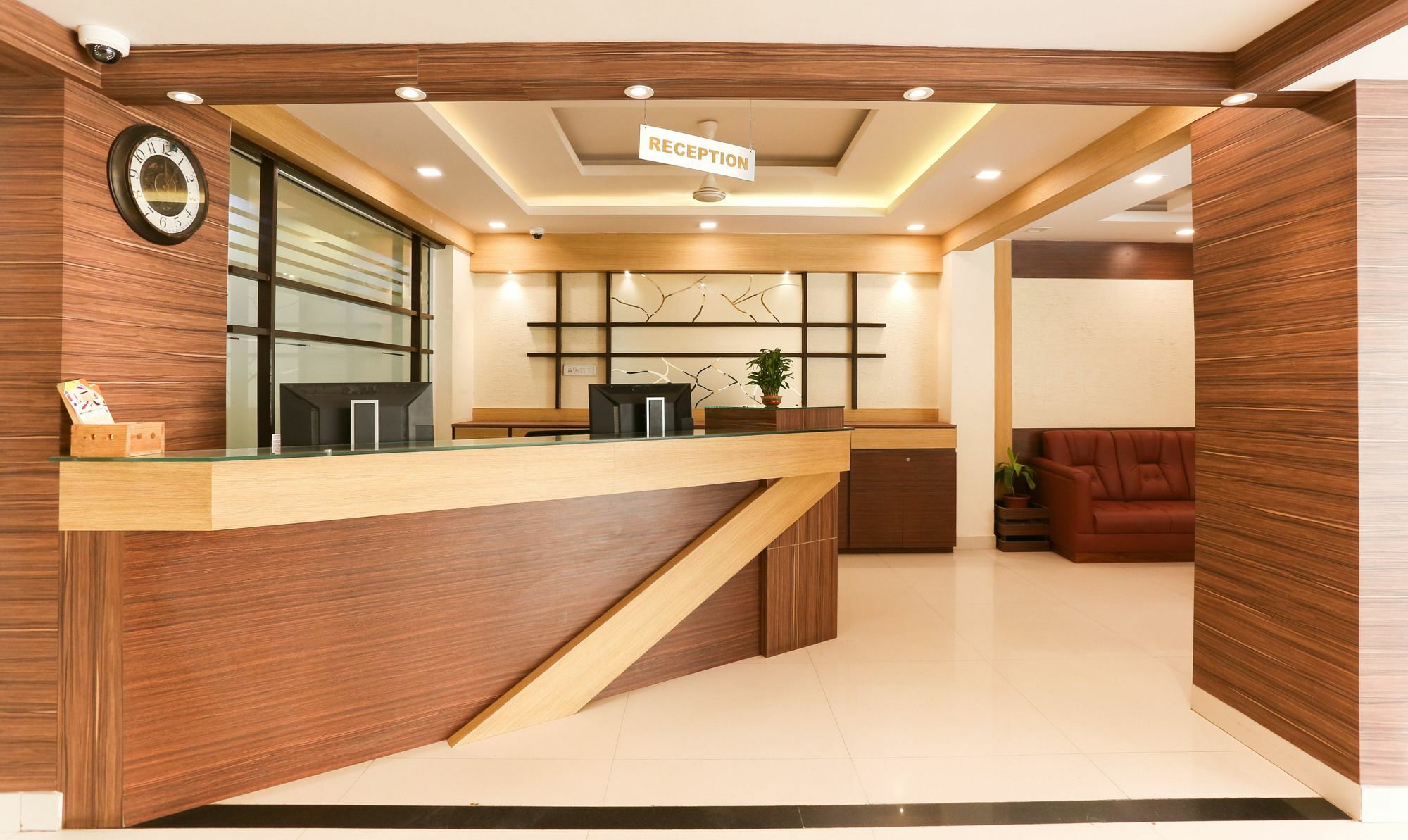 Itsy Hotels Worldtree Bellandur Bangalore Ngoại thất bức ảnh